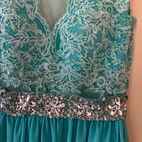 Gorgeous Blue Dress - Picture 5 of 5